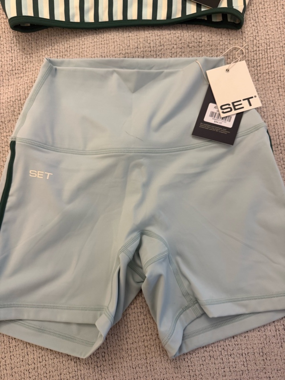 Set Active Aeraline Breathe Stripe Base Bra and Shorts in Ibiza - Picture 3 of 6